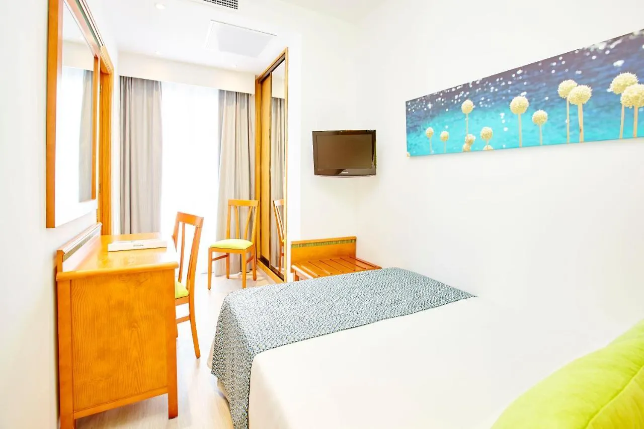 ****  Universal Hotel Laguna Canyamel  Spain