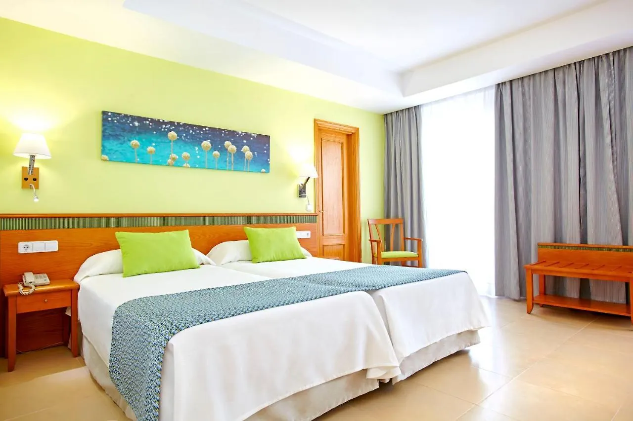 Universal Hotel Laguna Canyamel  Spain